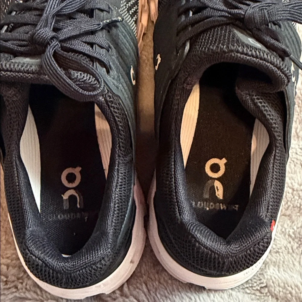 On Running Women’s Black & White CloudTec Running Sneakers - Picture 6 of 13